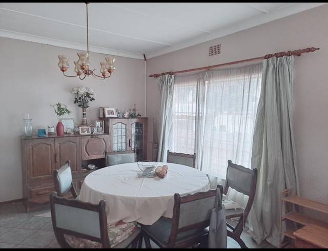 6 BEDROOM HOUSE FOR SALE IN ELSBURG